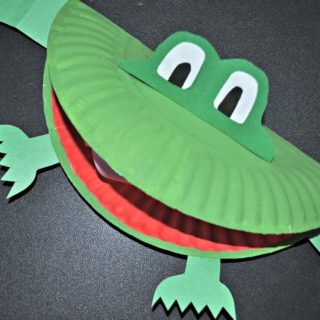 Frog Crafts for Kids - Easy Crafts For Kids