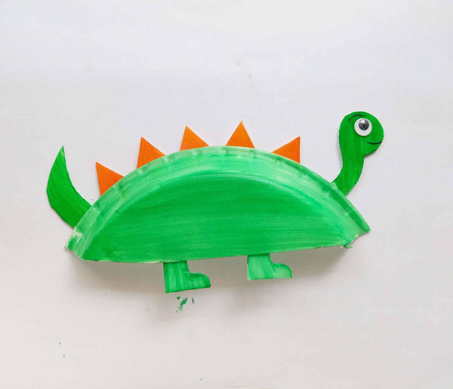 Easy Paper Plate Dinosaur Craft for Kids