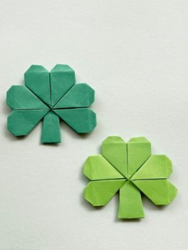 St Patrick's Day Origami Shamrock - Easy Crafts For Kids